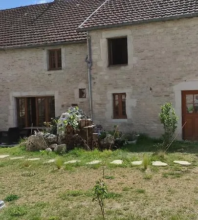 Gite rue Pasteur Is-sur-Tille Extérieur photo