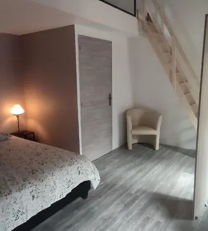 Gite rue Pasteur Is-sur-Tille Extérieur photo